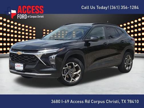 Mosaic Black Metallic 2025 Chevrolet Trax LT