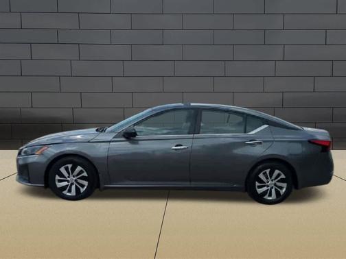 2024 Nissan Altima S FWD