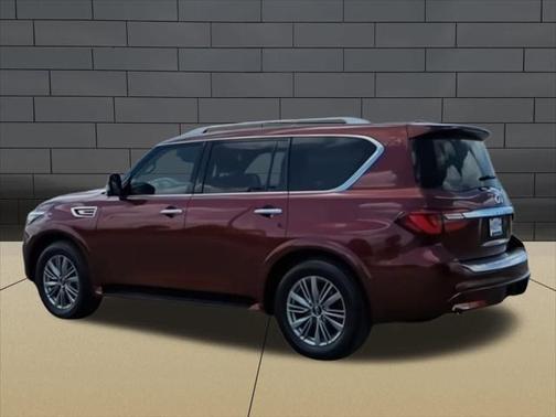 2021 INFINITI QX80 Luxe