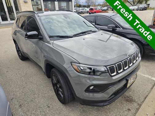 2023 Jeep Compass Latitude Lux