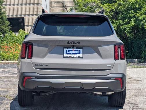 2025 Kia Sorento EX