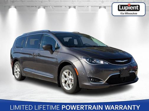 2020 Chrysler Pacifica Touring-L Plus