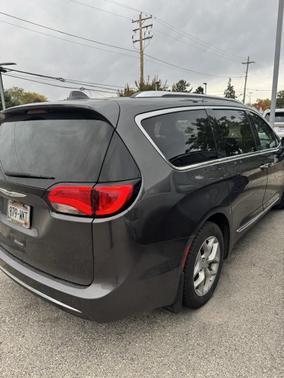 2020 Chrysler Pacifica Touring-L Plus