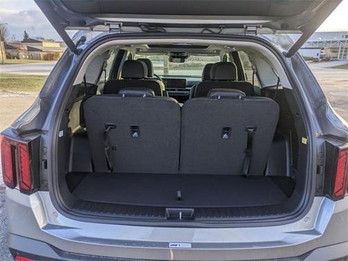 2025 Kia Sorento Hybrid EX