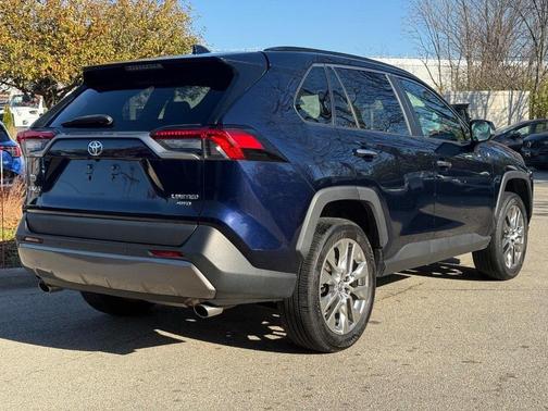 2019 Toyota RAV4 Limited