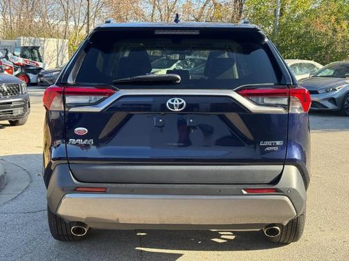 2019 Toyota RAV4 Limited