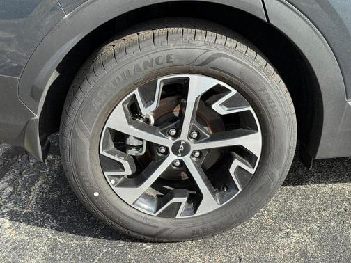 2025 Kia Sportage Hybrid EX