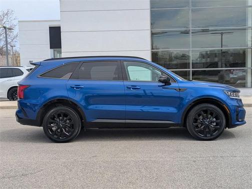 2022 Kia Sorento SX