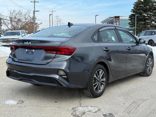 2022 Kia Forte LXS