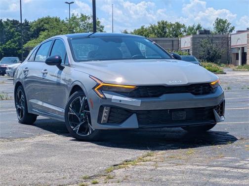 2025 Kia K5 GT-Line