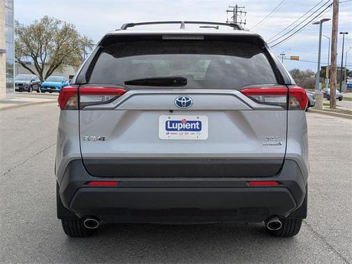2022 Toyota RAV4 Hybrid XLE Premium