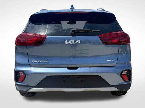 Horizon Blue 2022 Kia Niro Touring SE