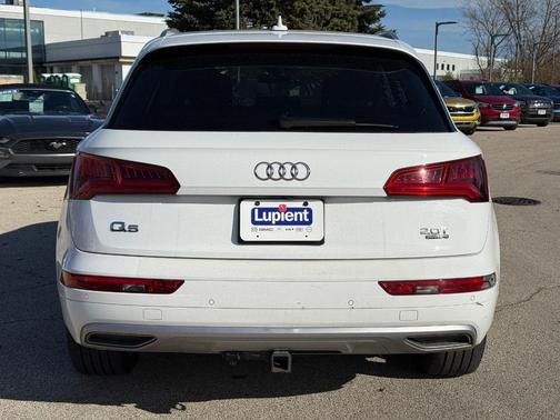 2018 Audi Q5 2.0T Prestige