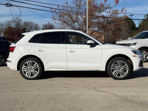 2018 Audi Q5 2.0T Prestige