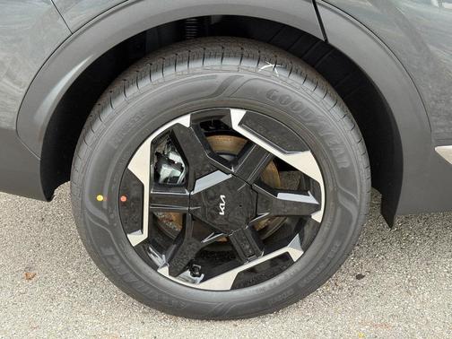 2026 Kia Sportage SX Turbo