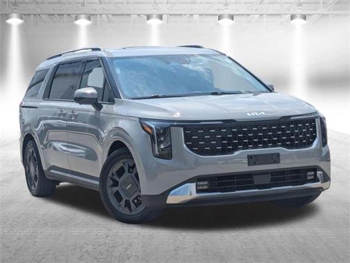 2025 Kia Carnival SX