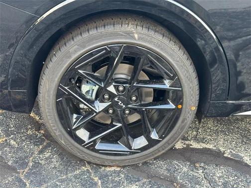 2025 Kia K4 GT-Line Turbo