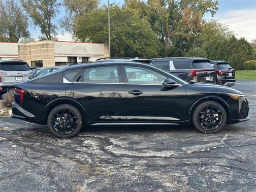 2025 Kia K4 GT-Line Turbo