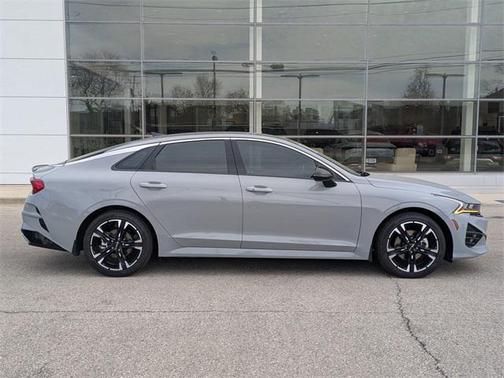 2023 Kia K5 GT-Line
