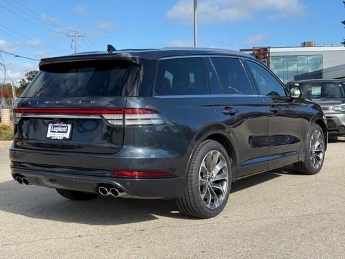2022 Lincoln Aviator Black Label Grand Touring AWD
