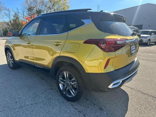 2023 Kia Seltos S