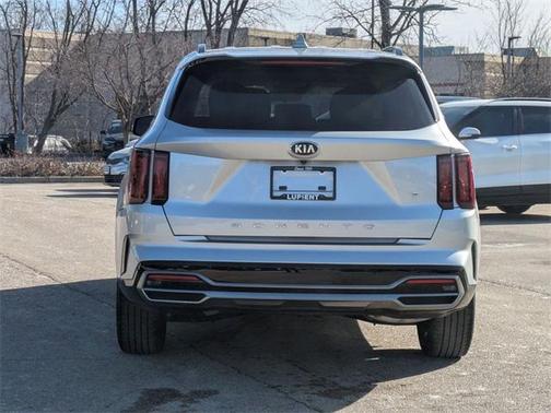 2021 Kia Sorento S