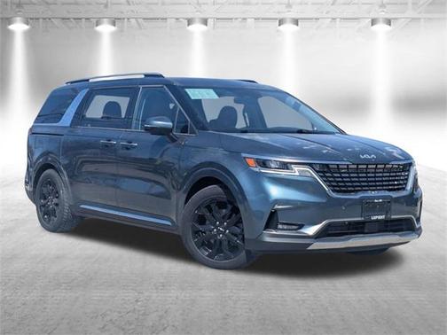 2022 Kia Carnival SX
