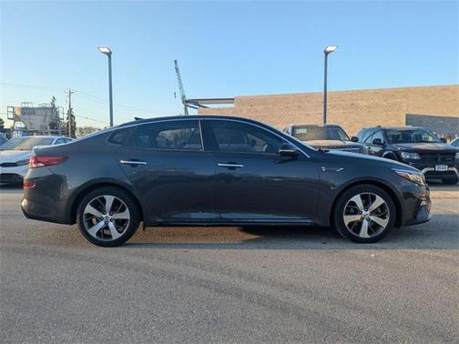 2019 Kia Optima S