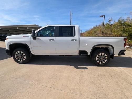 2025 Chevrolet Silverado 2500 Custom