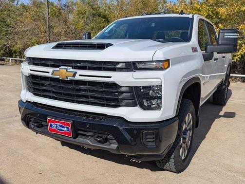2025 Chevrolet Silverado 2500 Custom
