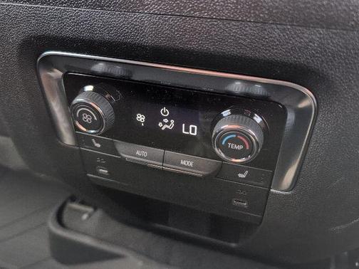 2026 Chevrolet Tahoe 4WD Z71