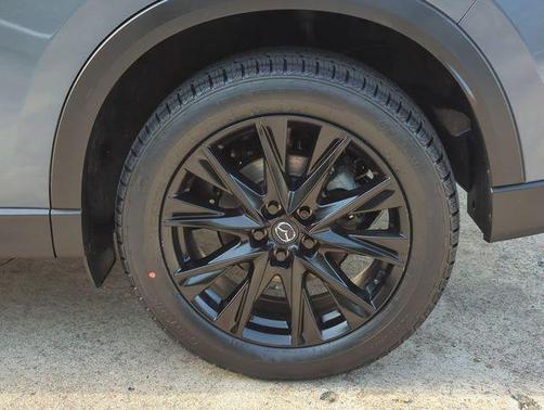 2024 Mazda CX-5 Carbon Edition