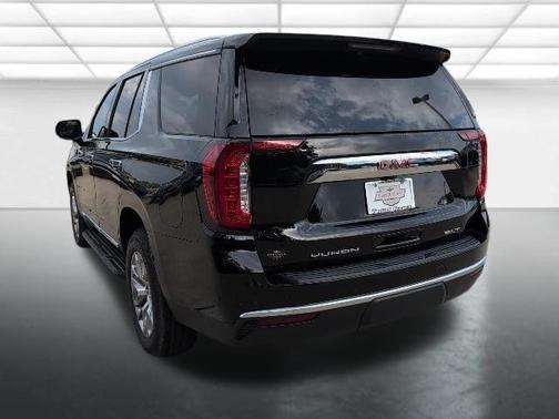 Onyx Black 2022 GMC Yukon SLT