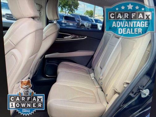 2022 Lincoln Nautilus Reserve