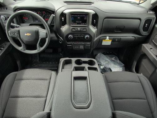 2025 Chevrolet Silverado 3500 WT
