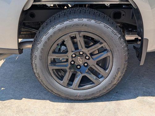 Sterling Gray Metallic 2026 Chevrolet Silverado 1500 RST