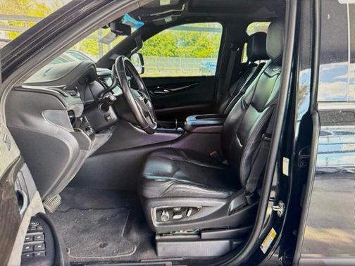 2020 Cadillac Escalade ESV Platinum