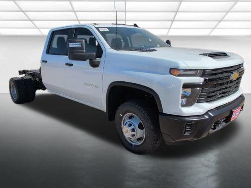 2026 Chevrolet Silverado 3500 WT