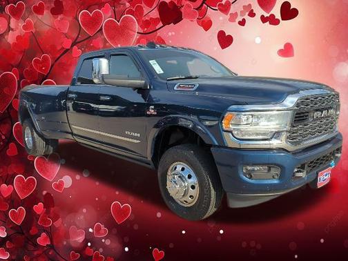 2021 RAM 3500 Limited Crew Cab 4x4 8' Box