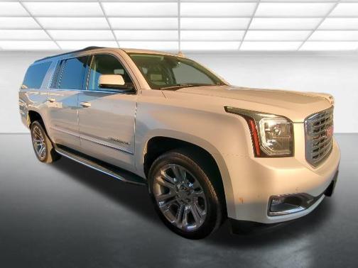 2020 GMC Yukon XL SLT
