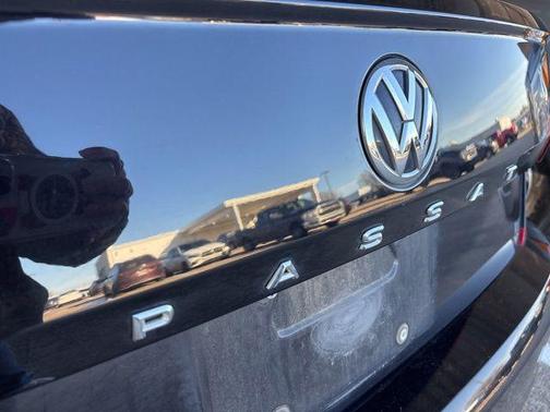 2020 Volkswagen Passat 2.0T SE