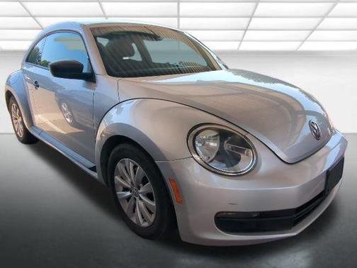 2014 Volkswagen Beetle Auto 1.8T Entry