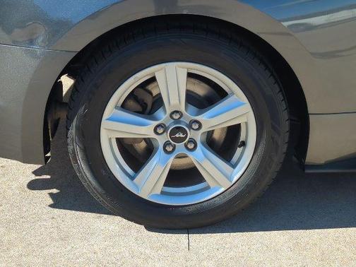 2017 Ford Mustang V6