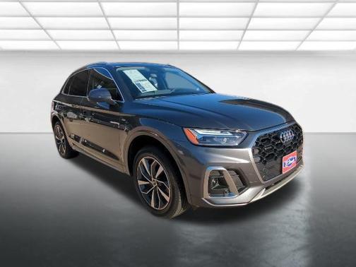 2023 Audi Q5 45 S line Premium Plus