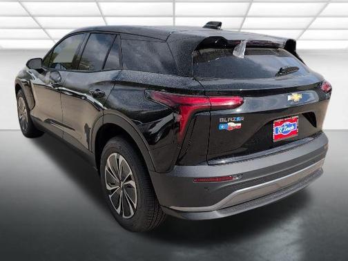 2026 Chevrolet Blazer EV AWD LT