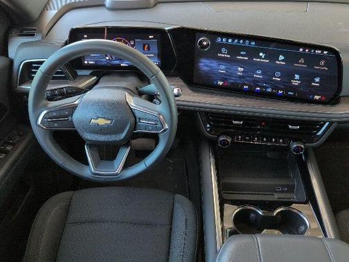 2025 Chevrolet Tahoe LS