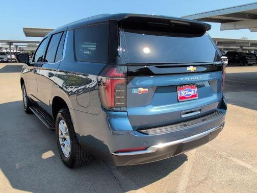2025 Chevrolet Tahoe LS
