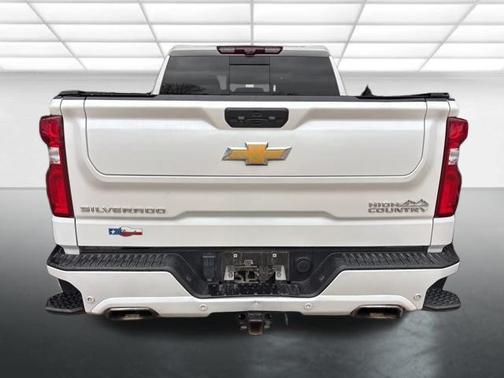 2022 Chevrolet Silverado 1500 High Country