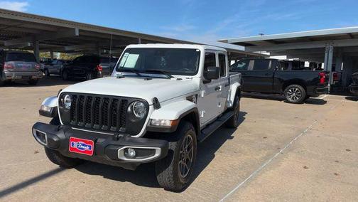 2021 Jeep Gladiator Overland