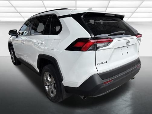 White 2022 Toyota RAV4 XLE